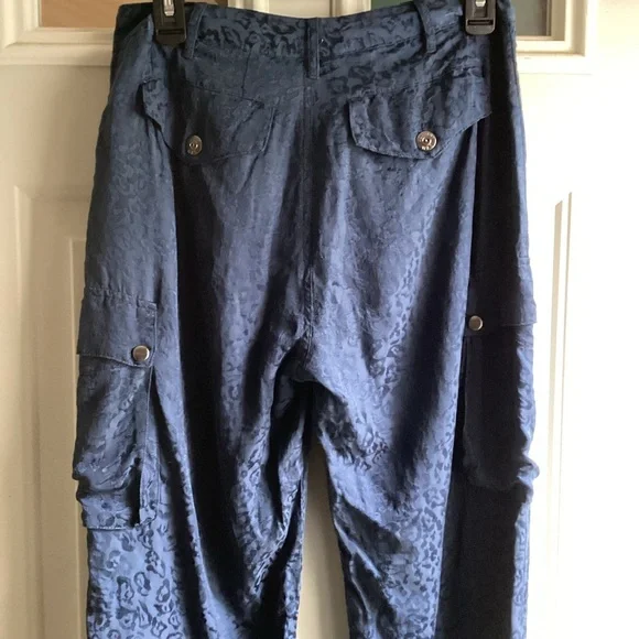 Johnny Was NWT Kiarra Pant Women'sSize 2Navy Blue Cargo Joggers